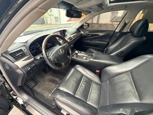 2014 Lexus LS 460 Base