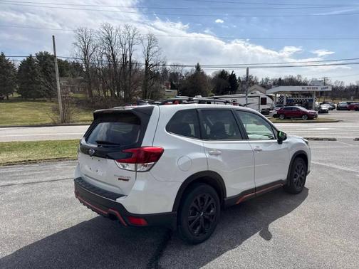 2024 Subaru Forester Sport