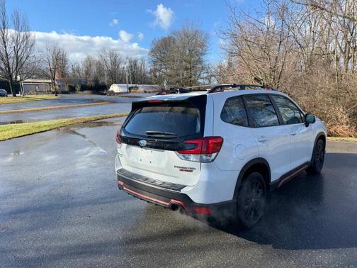 2024 Subaru Forester Sport