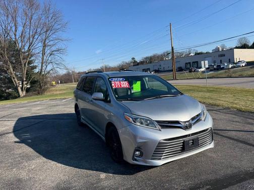 2020 Toyota Sienna Limited