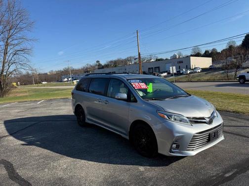 2020 Toyota Sienna Limited