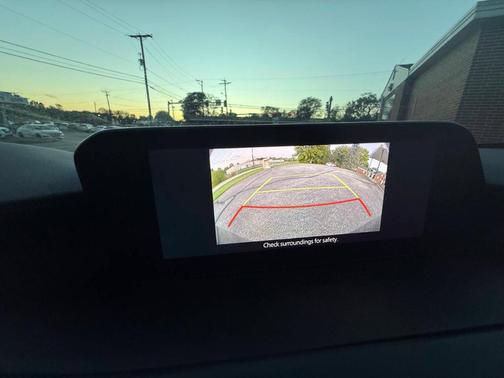 2023 Mazda Mazda3 FWD w/Preferred Package