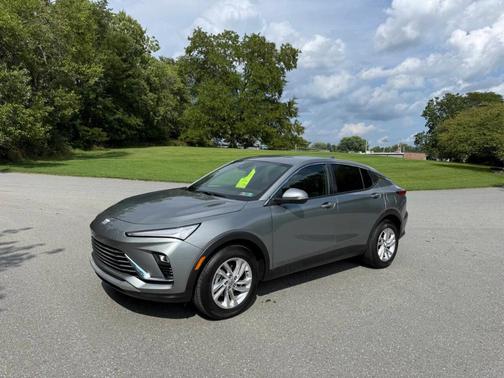 Gray 2025 Buick Envista Preferred