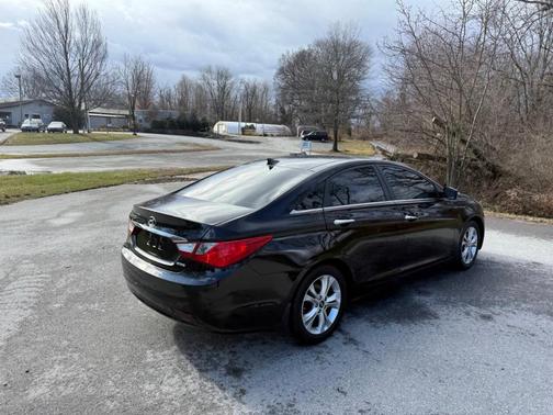 2012 Hyundai SONATA Limited