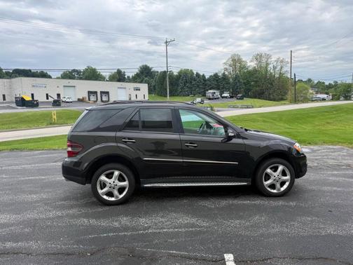 Brown 2008 Mercedes-Benz M-Class ML 350 4MATIC