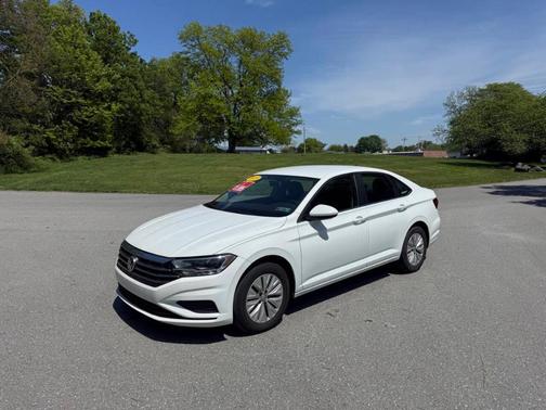 Pure White 2019 Volkswagen Jetta 1.4T S