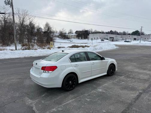 2012 Subaru Legacy 2.5i Limited