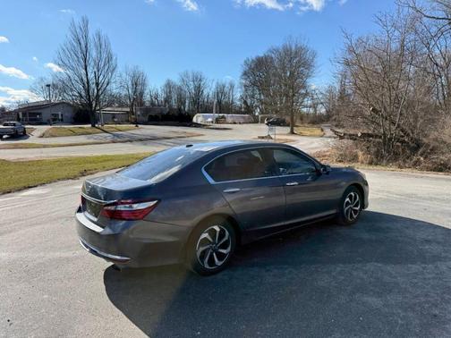 2017 Honda Accord EX