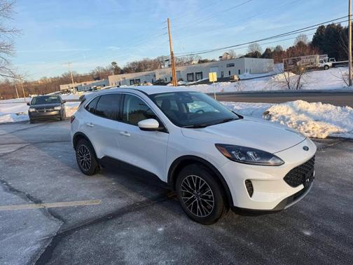 2021 Ford Escape PHEV SE