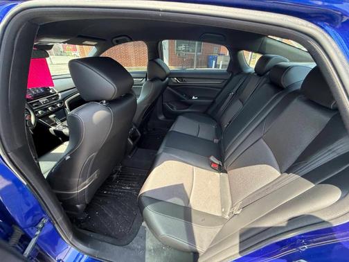 Blue 2022 Honda Accord Sport 1.5T