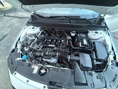 White 2020 Honda Accord Sport 1.5T