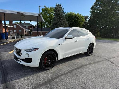 2017 Maserati Levante S