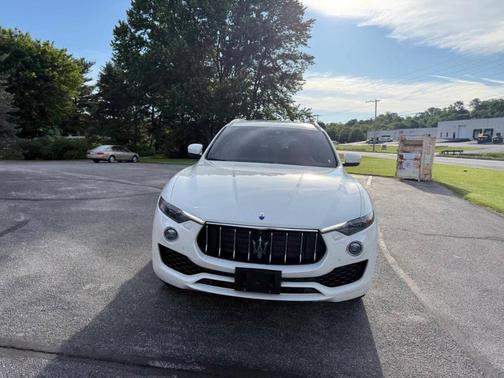2017 Maserati Levante S