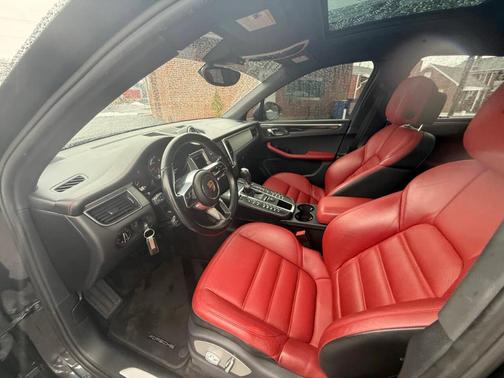 2017 Porsche Macan GTS