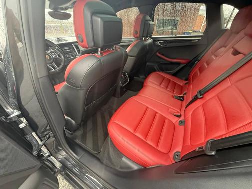 2017 Porsche Macan GTS