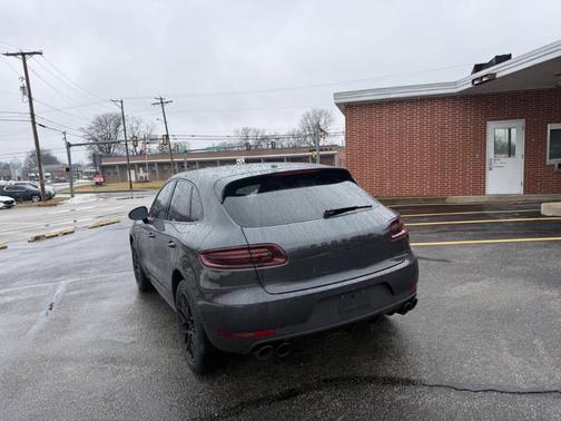 2017 Porsche Macan GTS