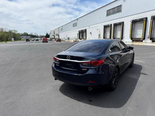 2016 Mazda Mazda6 i Sport