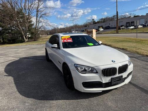 2015 BMW 750 i xDrive