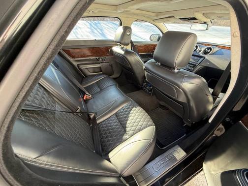 2017 Jaguar XJ XJL Portfolio