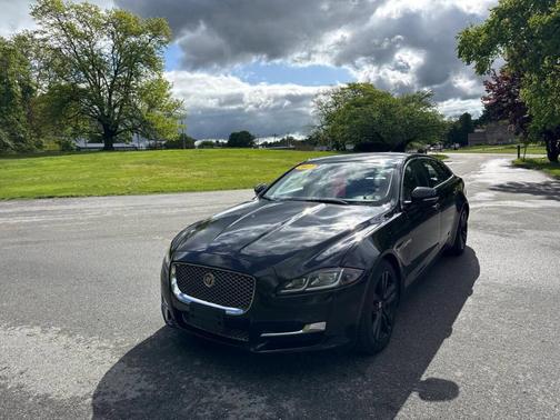 Ultimate Black 2017 Jaguar XJ XJL Portfolio