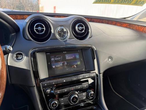 2017 Jaguar XJ XJL Portfolio