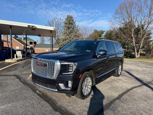 2022 GMC Yukon XL SLT