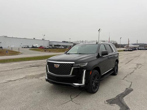 2022 Cadillac Escalade Luxury