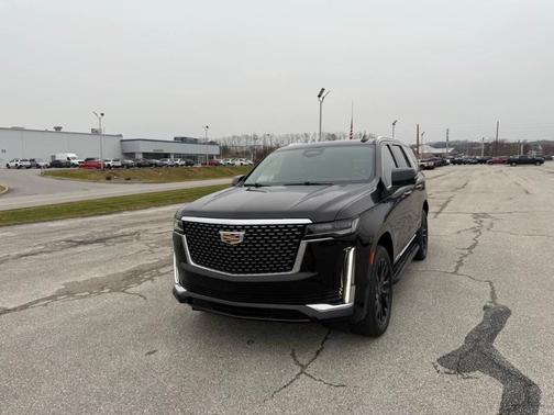2022 Cadillac Escalade Luxury