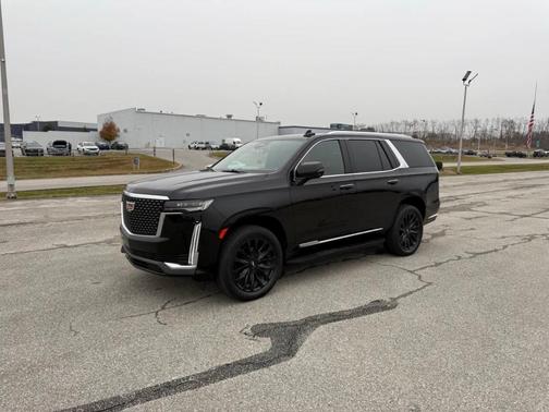 2022 Cadillac Escalade Luxury