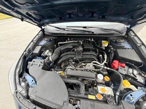 2022 Subaru Legacy Base (CVT)