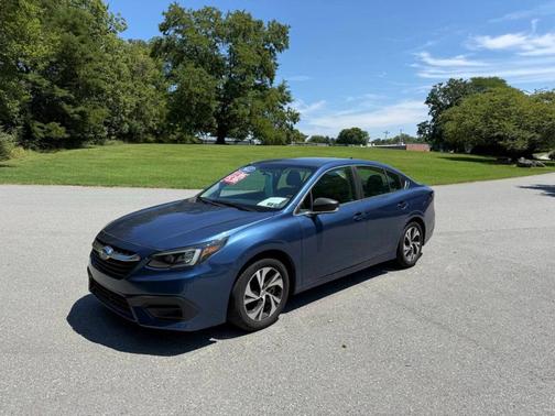 Abyss Blue Pearl 2022 Subaru Legacy