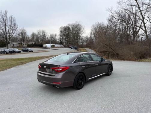 2016 Hyundai SONATA Sport