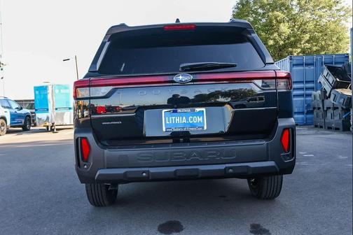 Crystal Black Silica 2026 Subaru Outback Limited