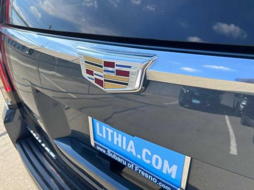 2019 Cadillac Escalade Luxury