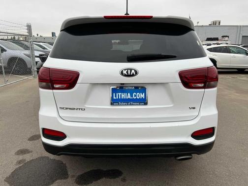 2019 Kia Sorento LX