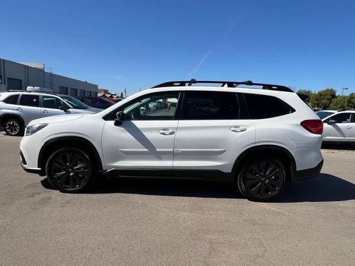 Crystal White Pearl 2022 Subaru Ascent Onyx Edition 7-Passenger
