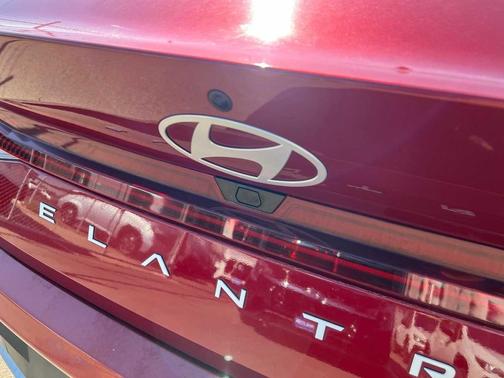 2024 Hyundai ELANTRA HEV Blue