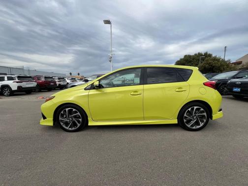 2016 Scion iM 