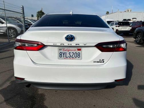 2022 Toyota Camry LE