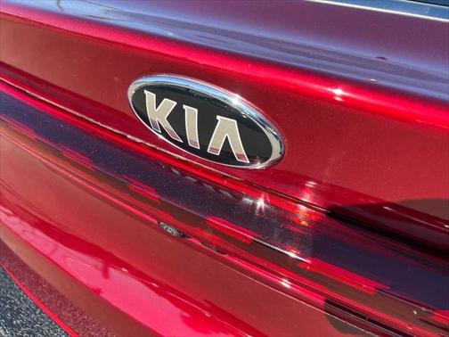 2021 Kia K5 LXS