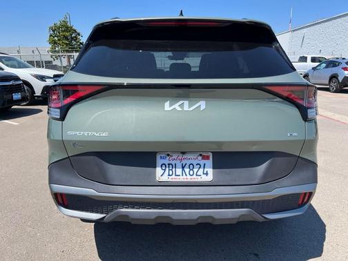 Jungle Green 2023 Kia Sportage X-Line