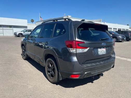 Magnetite Gray Metallic 2023 Subaru Forester Wilderness
