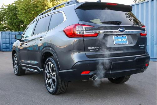 Magnetite Gray Metallic/Crystal Black Silica 2026 Subaru Ascent Touring 7-Passenger