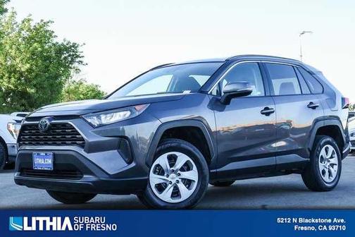 2020 Toyota RAV4 LE