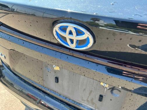 2020 Toyota Corolla Hybrid LE