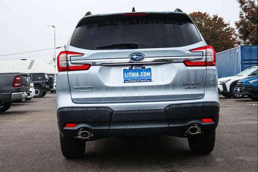 Ice Silver Metallic 2026 Subaru Ascent Limited 7-Passenger