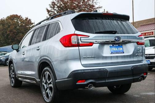 Ice Silver Metallic 2026 Subaru Ascent Limited 7-Passenger