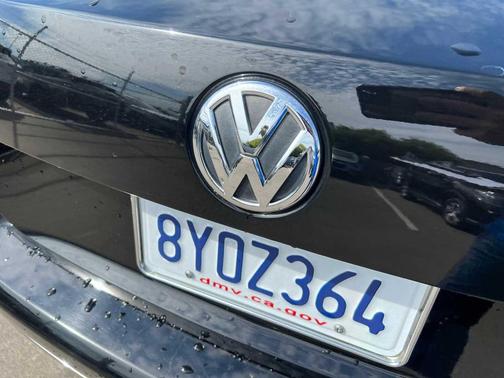 2013 Volkswagen Passat 2.5 SEL Premium