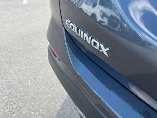 Iron Gray Metallic 2022 Chevrolet Equinox 1LT