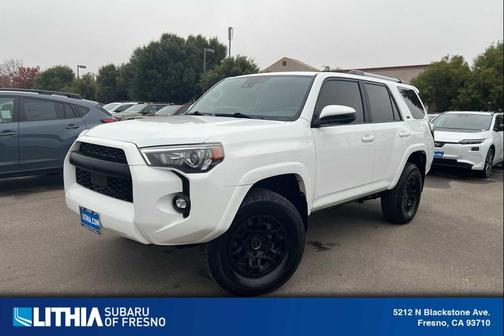 2024 Toyota 4Runner SR5